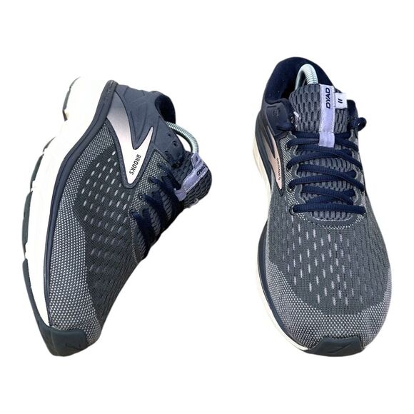 Brooks Dyad 11 Women's Size 9.5 D (Wide) Running Shoes Navy Lavendar Jog Train - Picture 9 of 12